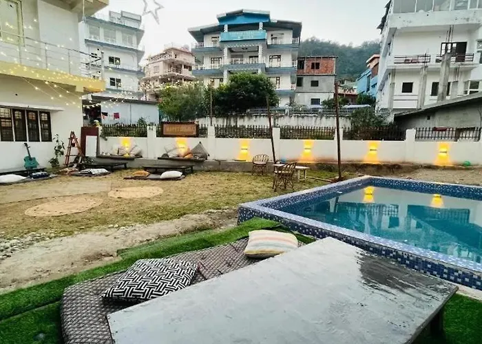 Shanti Hostel And Garden Cafe Rishikesh